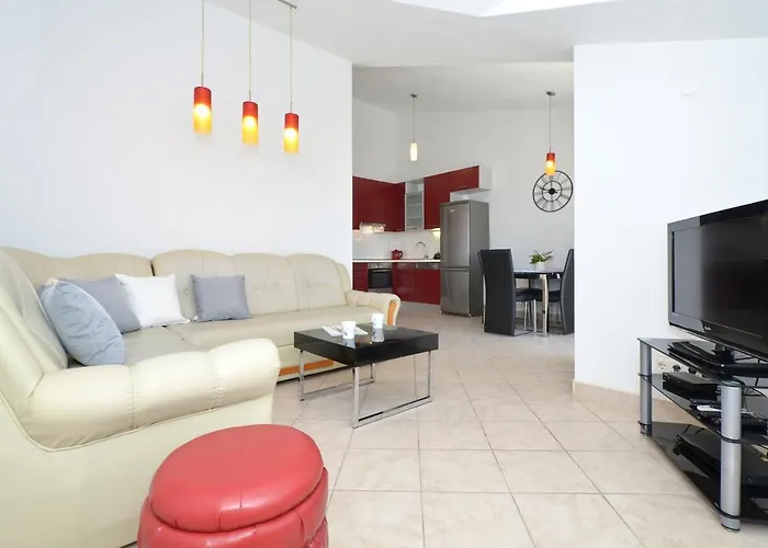 Apartments Vrania