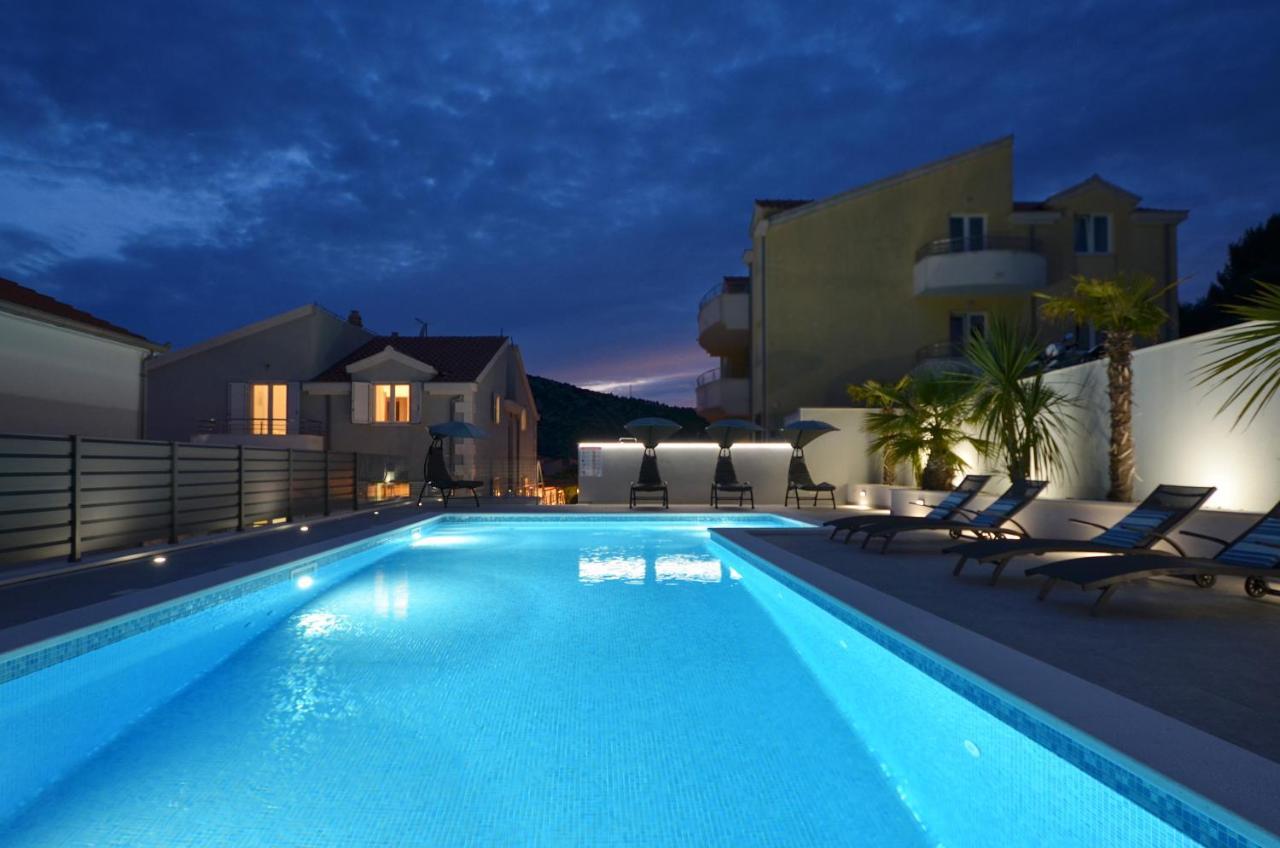 Apartment Vrania